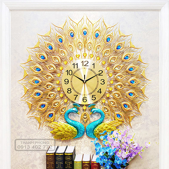 dong ho trang tri chim cong