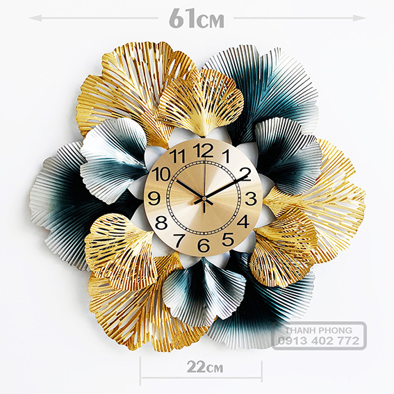 đồng hồ tranh sắt